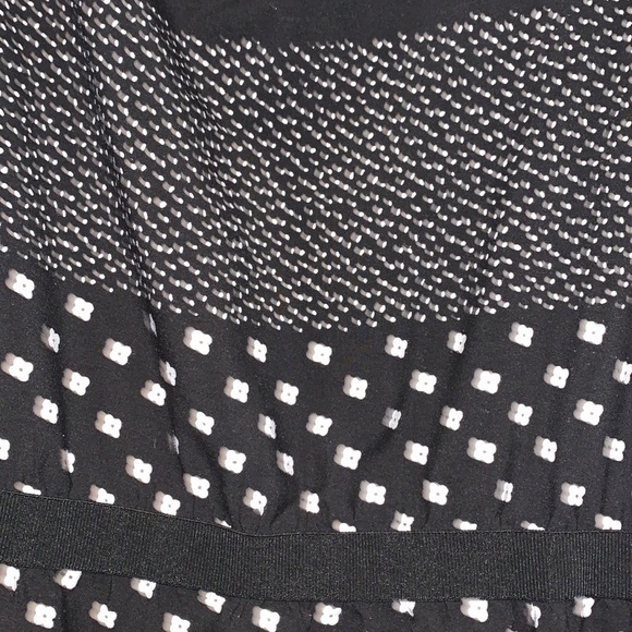 Loft Dress - Picture 3 of 4